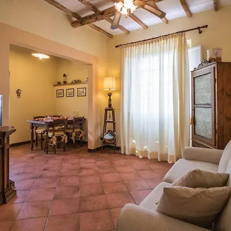 Casale Monaco By Nicola Real Estate Hébergement de vacances Corsanico-Bargecchia
